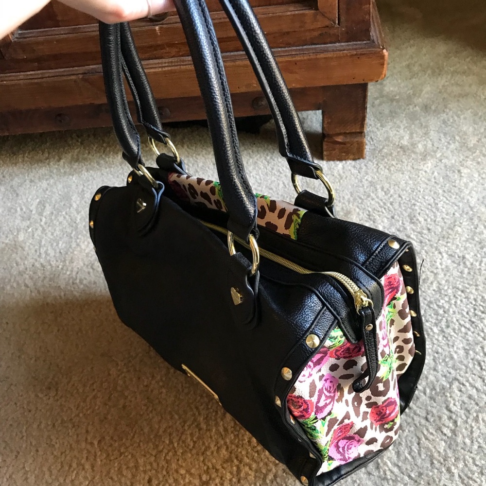 Betsy Johnson Handbag/Purse Black with Roses